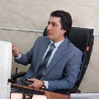 احمد همایونی